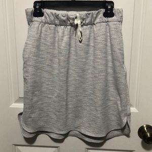 Lululemon on the fly skirt NWOT sz 8 WAFS